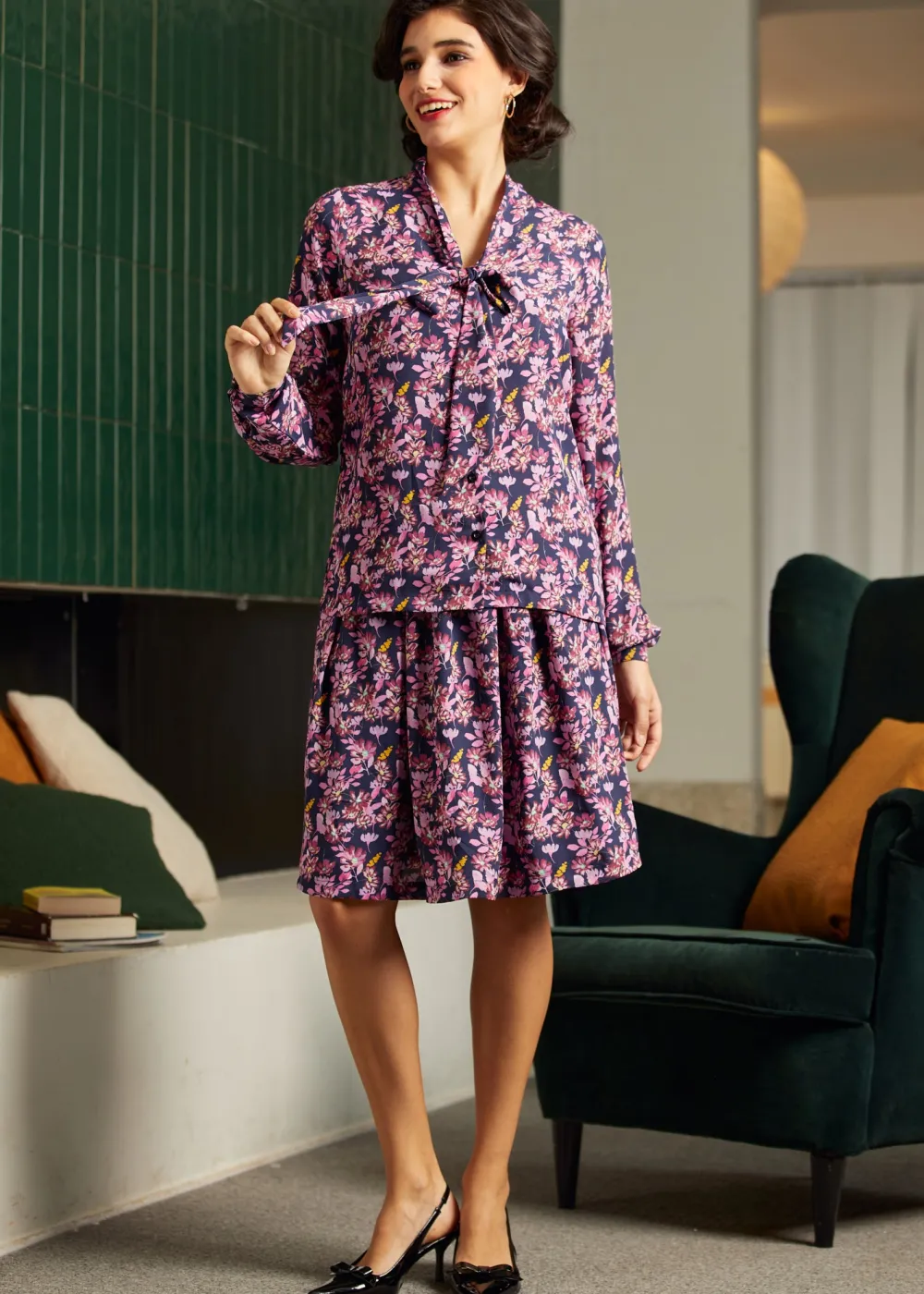 Belle of the Bow Blouse Winter Rosewood Hot