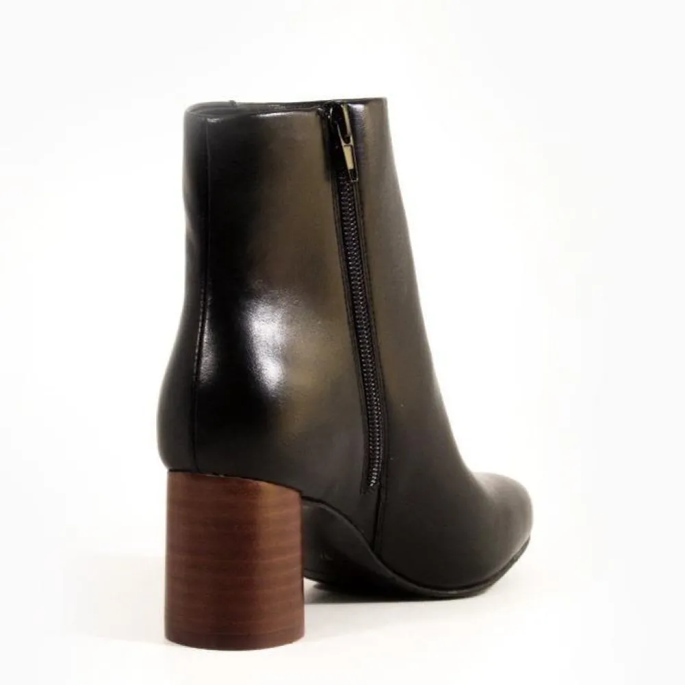 Bentley Block Heel Booties BLACK New