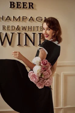 Black & White Keyhole Swing Dress Best