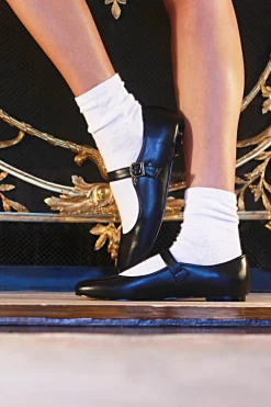 Dora Mary Janes Best