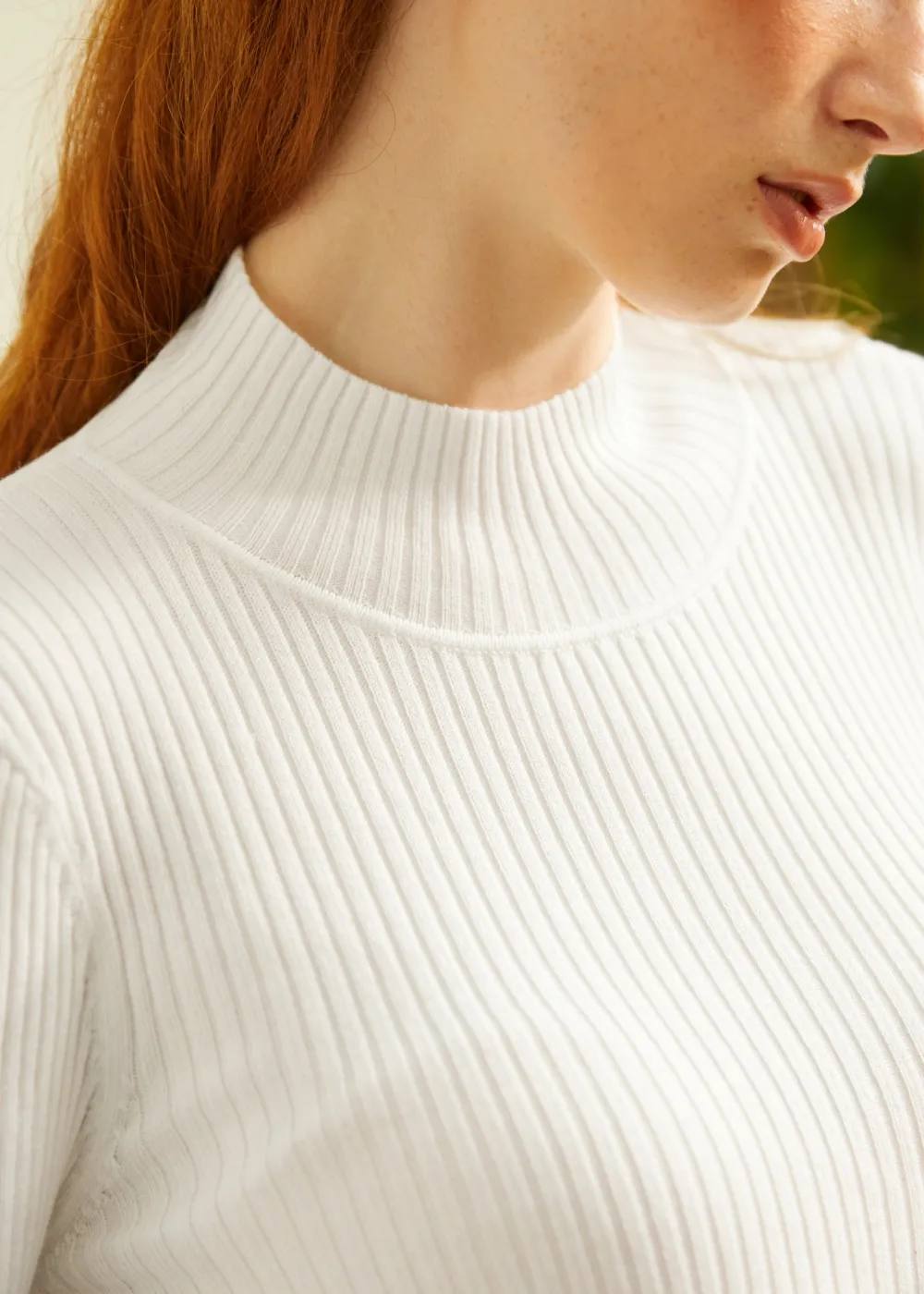 BTC Downtown Dreamer Ribbed Turtleneck Moonlit Pearl New