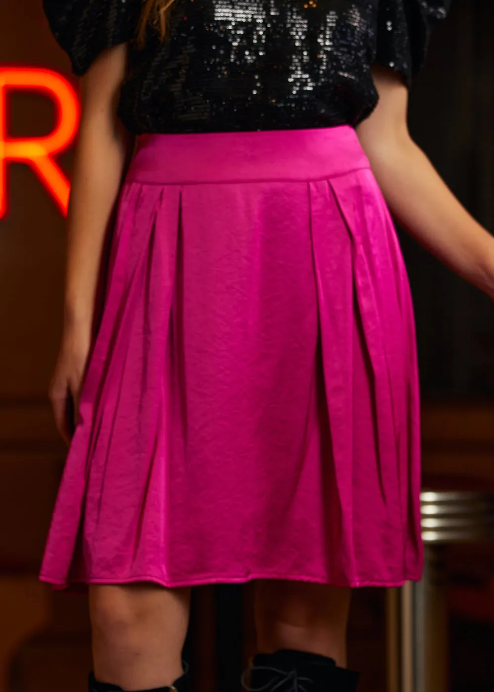 Everyday Enchantment Pleated Skirt Magnificent Magenta Discount