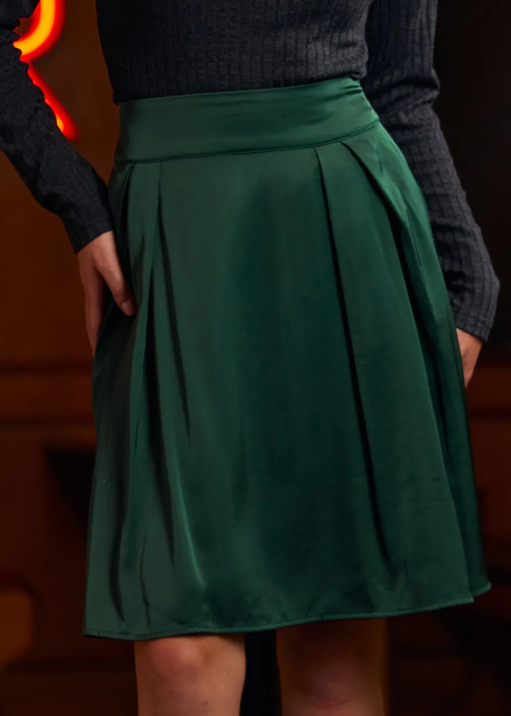 Everyday Enchantment Pleated Skirt Enchanting Emerald Discount