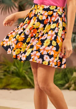 Imagine the Possibilities Skirt Black Floral New
