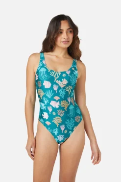 Oceania One Piece Discount