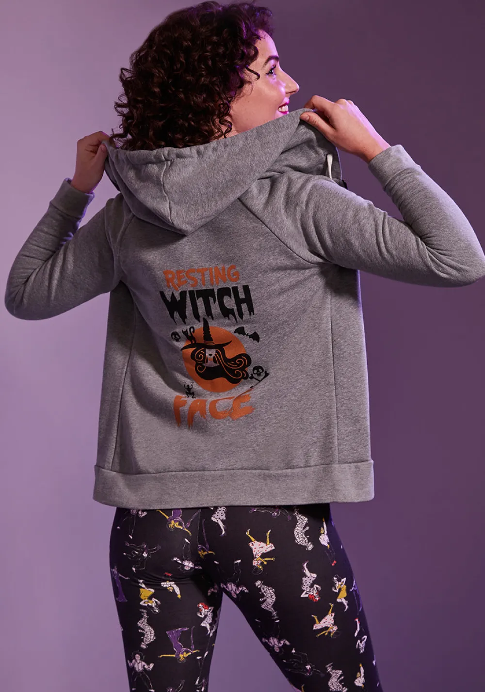 No Brand Resting Witch Face Graphic Zip-Up Hoodie Grey Hot