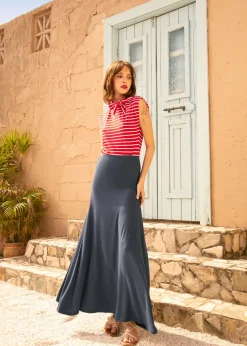 Sway the Day Maxi Skirt Navy Best