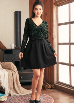 Swingin' Sweetheart Dirndl Skirt Classic Noir Discount