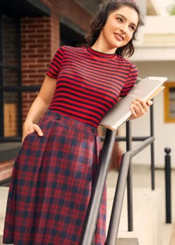 BTC Whispers of Autumn Mock Neck Top Cherry Nautica Outlet