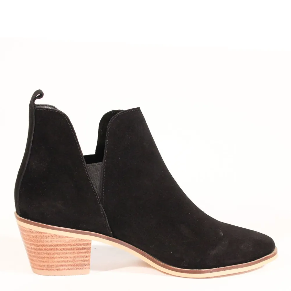 William Heeled Chelsea Boots Discount