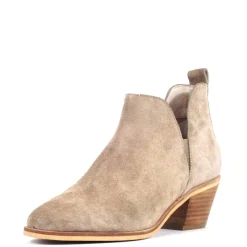 William Heeled Chelsea Boots Discount